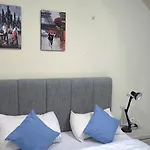 Apartemen Menteng Park